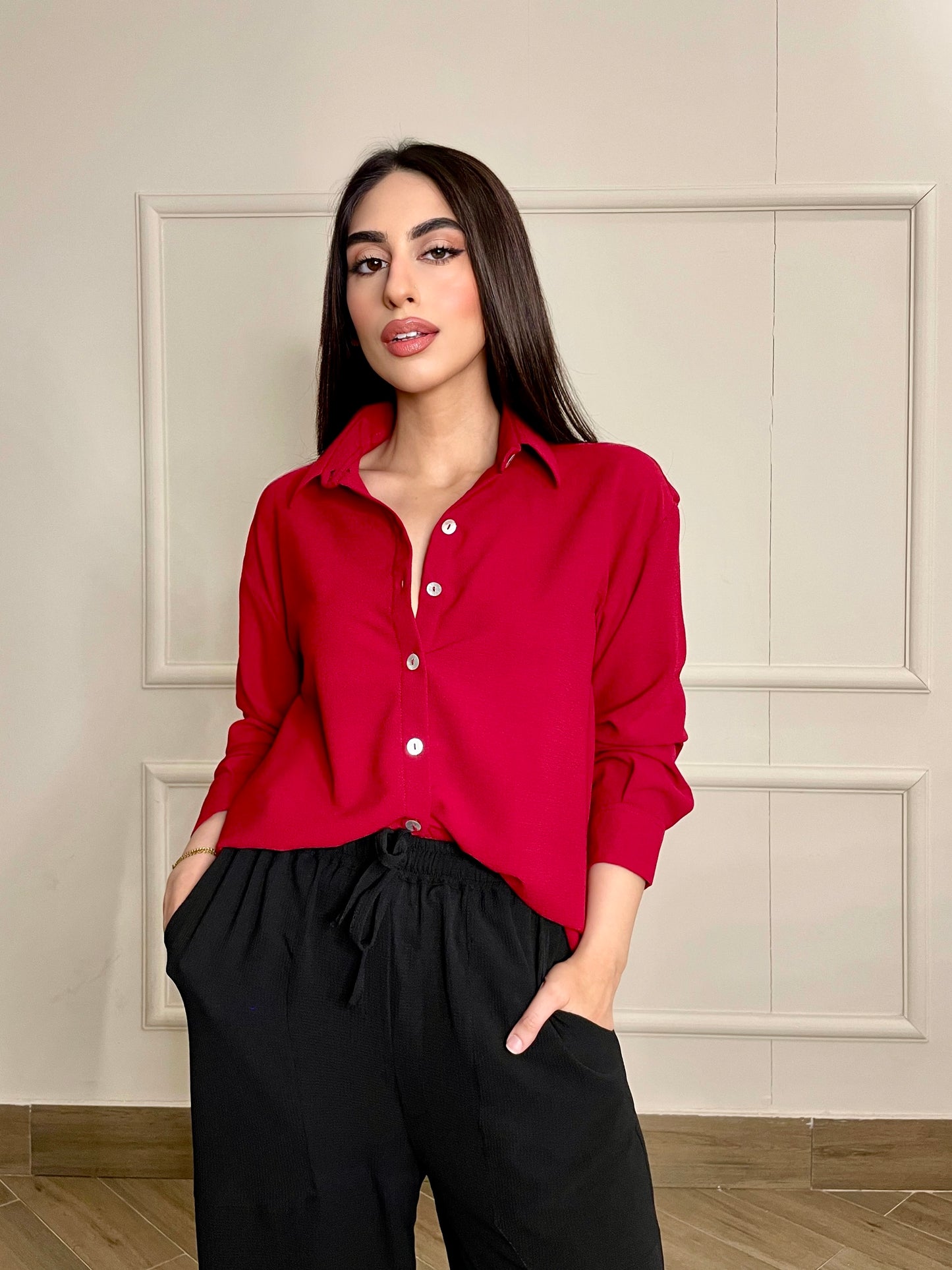 SOLID BUTTON DOWN