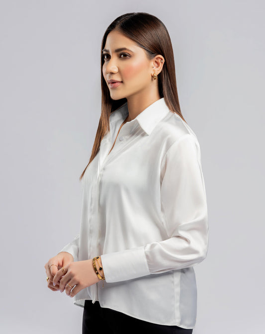 SLEEK BUTTON DOWN
